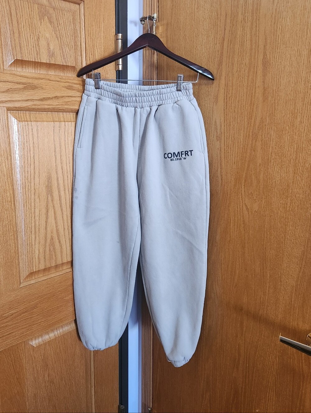 Comfrt Light Gray Fleece Joggers Unisex